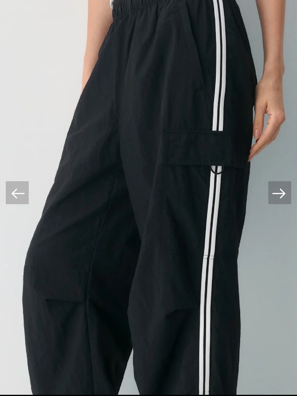 Aritzia Barry Cargo Track Pants in Black / White